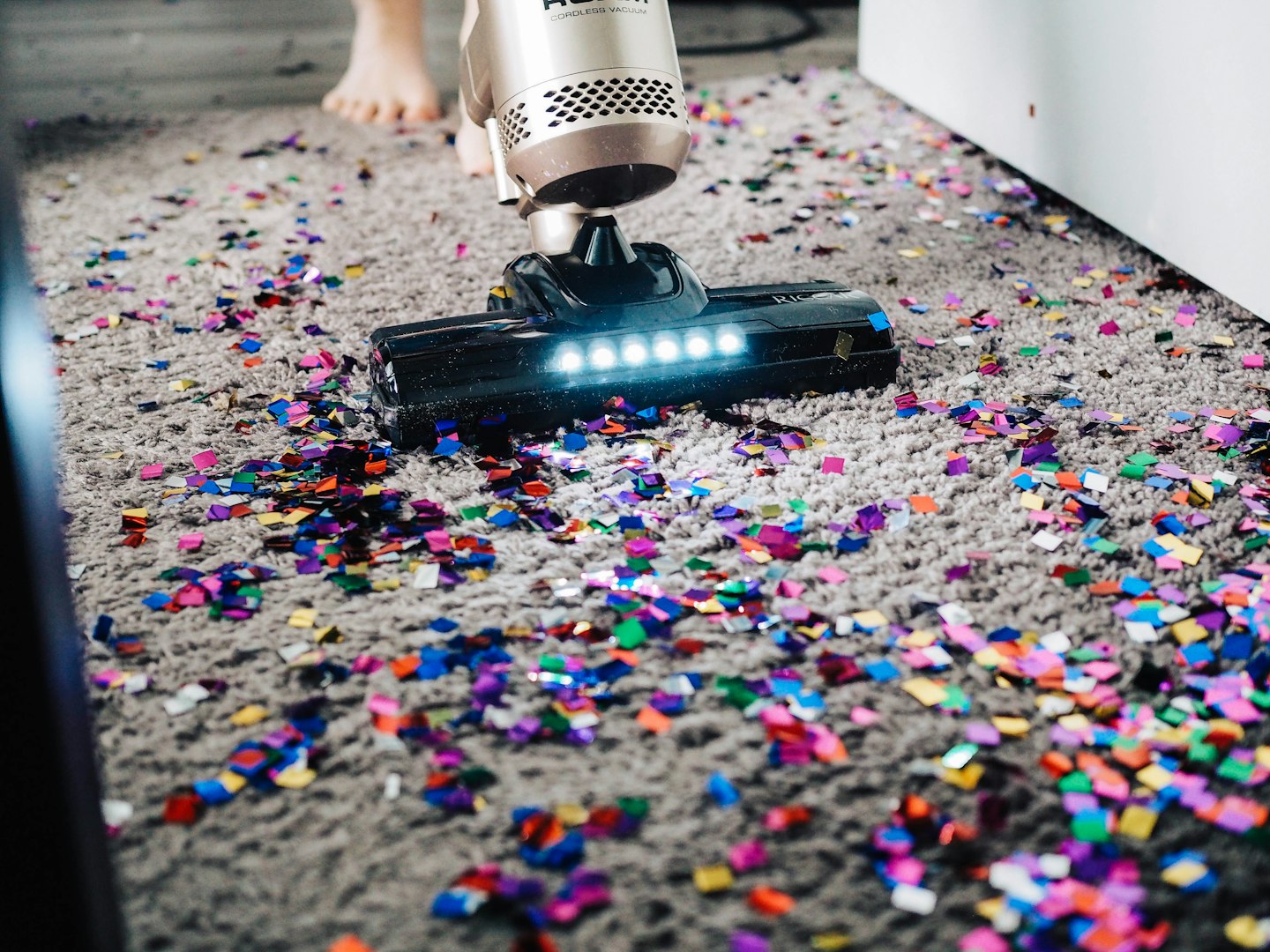 Deep cleaning, Upholstery cleaning